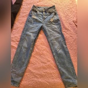 American Eagle Mom Jeans Size 00